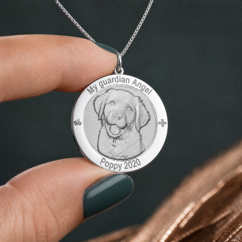 Carved Circle Personalized Necklace | Silver