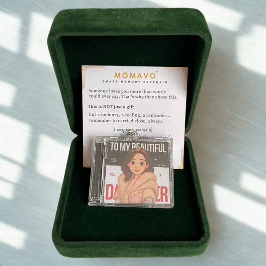 Momavo© Smart Keychain - To My Daughter Edition