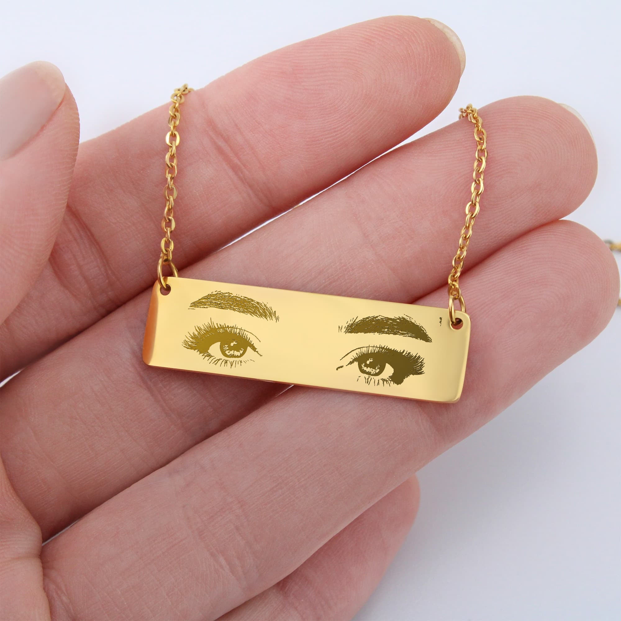 Engraving Eyes Horizontal Bar Necklace