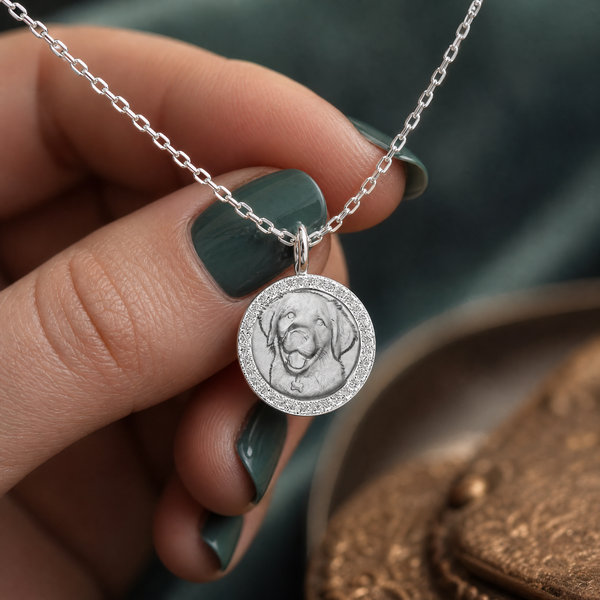 Carved Circle Pendant Necklace | 18K Gold Plated