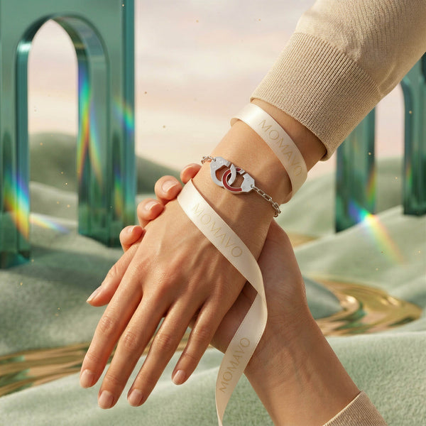 Pavé Loop Bracelet | 18K Gold Plated