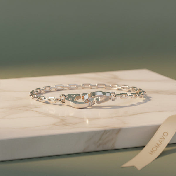 Pavé Loop Bracelet | 18K Gold Plated