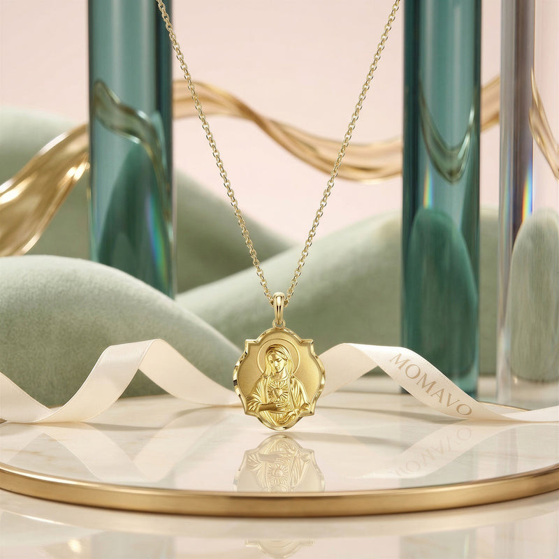 Gloria Relief Necklace | 18K Gold Plated