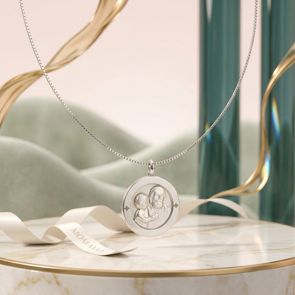 Carved Circle Personalized Necklace | Silver