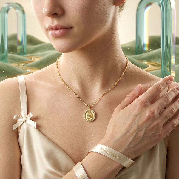 Carved Circle Pendant Necklace | 18K Gold Plated