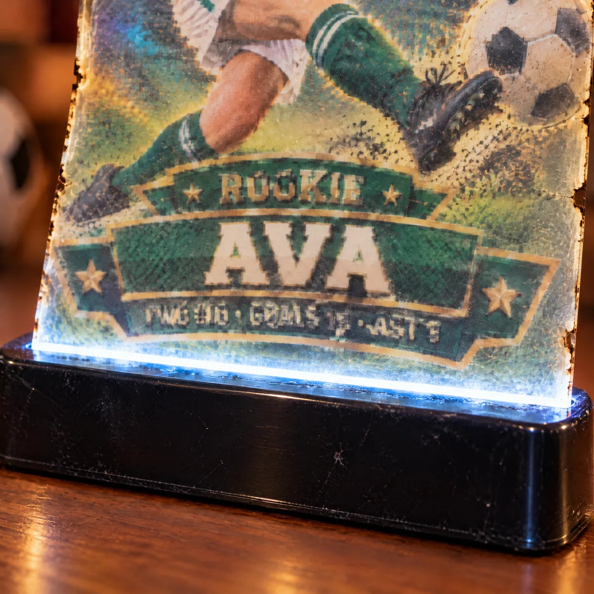 Close-up of a rough edge and plastic base