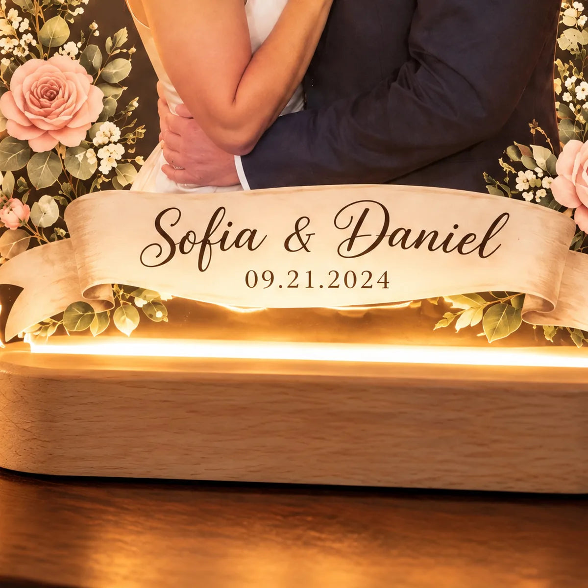 Close-up of the smooth polished edge and wood base